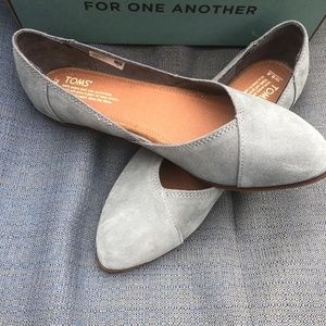 TOMS Jutti Neat Flats - New in Box - W 9.5
